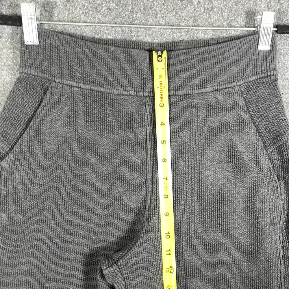 lululemon athletica tag size